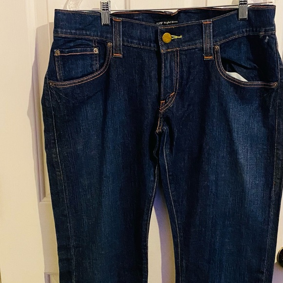 Jeans - Picture 2 of 4